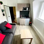 Studio Cosy Et Moderne Dans Le Centre Anime De Paris